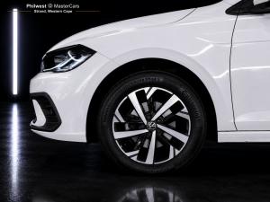 Volkswagen Polo hatch 1.0TSI Life manual - Image 31