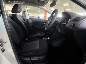 Volkswagen Polo Vivo hatch 1.6 Life - Image 10