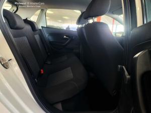Volkswagen Polo Vivo hatch 1.6 Life - Image 16
