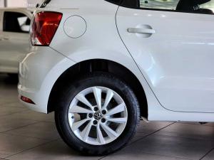 Volkswagen Polo Vivo hatch 1.6 Life - Image 27