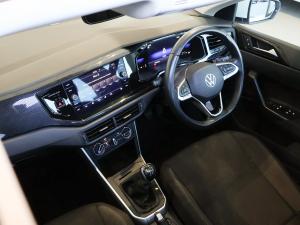 Volkswagen Polo hatch 1.0TSI Life manual - Image 20
