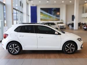 Volkswagen Polo hatch 1.0TSI Life manual - Image 8