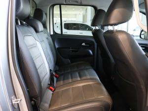 Volkswagen Amarok 2.0BiTDI double cab Highline auto - Image 13