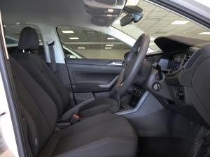 Volkswagen Polo hatch 1.0TSI - Image 26