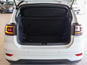 Volkswagen T-Cross 1.0TSI 85kW Comfortline - Image 29
