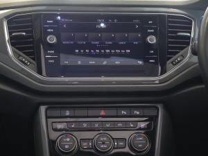 Volkswagen T-Roc 2.0TSI 140kW 4Motion R-Line - Image 16