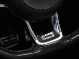 Volkswagen T-Roc 2.0TSI 140kW 4Motion R-Line - Image 19