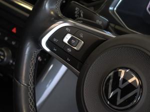 Volkswagen T-Roc 2.0TSI 140kW 4Motion R-Line - Image 23