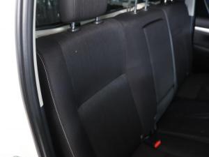 Toyota Hilux 2.4GD-6 double cab Raider auto - Image 13