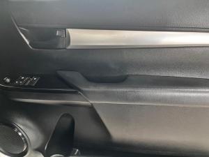 Toyota Hilux 2.0 single cab S (aircon) - Image 7