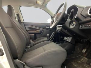 Toyota Vitz 1.0 XR - Image 15