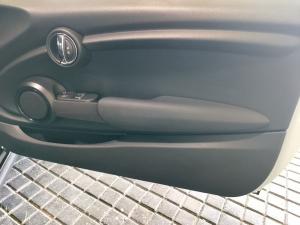 MINI Hatch Cooper Hatch 3-door - Image 12