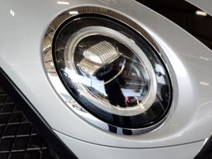 MINI Hatch Cooper Hatch 3-door - Image 15