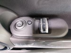 MINI Hatch Cooper Hatch 3-door - Image 25