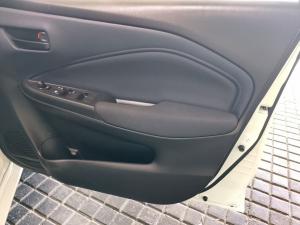 Toyota Starlet 1.5 Xi - Image 12