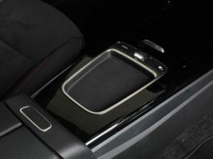 Mercedes-Benz A-Class A200 hatch Progressive - Image 9