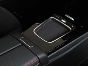 Mercedes-Benz CLA CLA200 Progressive - Image 9