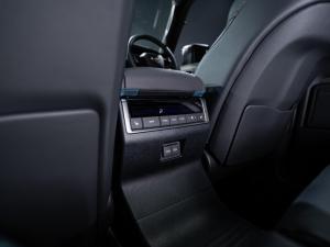 Lexus GX 550 SE - Image 18