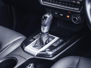 Isuzu D-Max 3.0TD double cab V-Cross 4x4 - Image 21