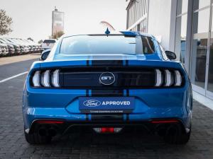 Ford Mustang 5.0 GT fastback - Image 8