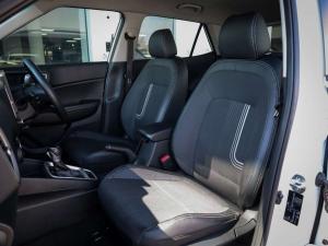 Hyundai Venue 1.0T Fluid auto - Image 14