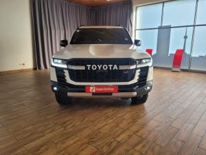 Toyota Land Cruiser 300 3.5T GR-Sport - Image 4