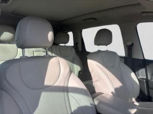 Mahindra XUV700 2.0T AX7L - Image 14