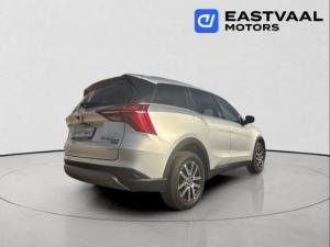 Mahindra XUV700 2.0T AX7L - Image 7