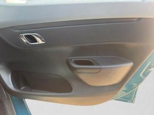 Renault Kwid 1.0 Techno manual - Image 14
