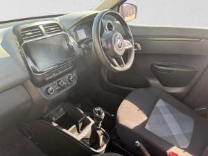Renault Kwid 1.0 Techno manual - Image 18