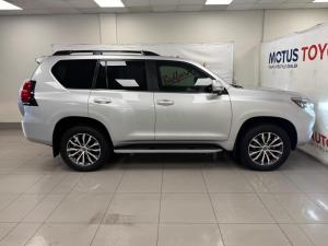 Toyota Land Cruiser Prado 2.8GD VX - Image 3