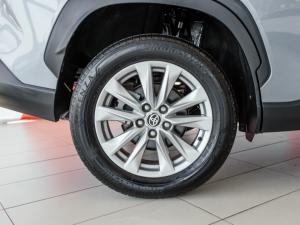 Toyota Corolla Cross 1.8 Xi - Image 13
