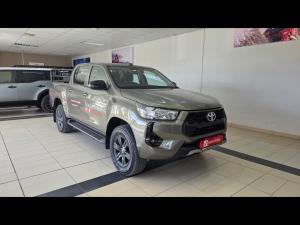 Toyota Hilux 2.4GD-6 double cab 4x4 Raider manual - Image 1