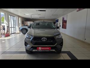Toyota Hilux 2.4GD-6 double cab 4x4 Raider manual - Image 4