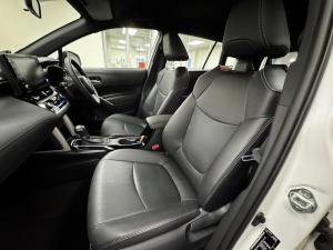 Toyota Corolla Cross 1.8 Hybrid XS - Image 7