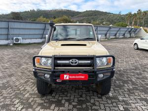 Toyota Land Cruiser 76 4.5D-4D V8 station wagon LX - Image 4
