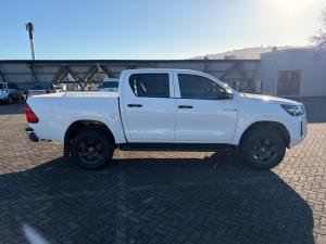 Toyota Hilux 2.4GD-6 double cab Raider auto - Image 3