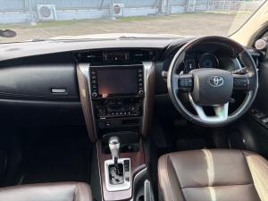 Toyota Fortuner 2.8GD-6 auto - Image 6