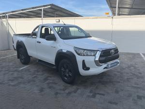 Toyota Hilux 2.4GD-6 single cab Raider manual - Image 1