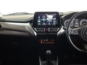 Toyota Starlet Cross 1.5 XR manual - Image 13
