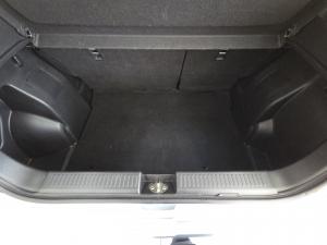 Toyota Starlet Cross 1.5 XR manual - Image 17