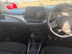 Toyota Starlet 1.5 XR manual - Image 6