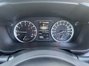 Toyota Urban Cruiser 1.5 XR manual - Image 9