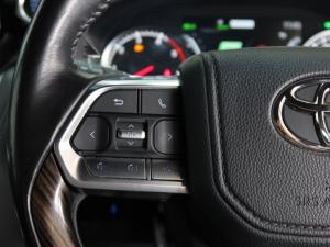 Toyota Land Cruiser 300 3.3D ZX - Image 9