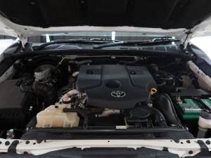Toyota Hilux 2.4GD-6 single cab 4x4 Raider manual - Image 20