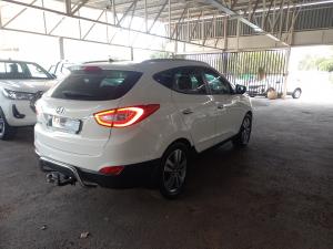 Hyundai ix35 2.0 Elite - Image 2