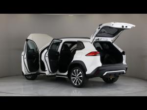 Toyota Corolla Cross 1.8 Hybrid XR - Image 25