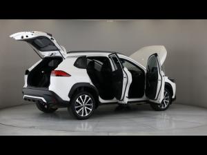 Toyota Corolla Cross 1.8 Hybrid XR - Image 31