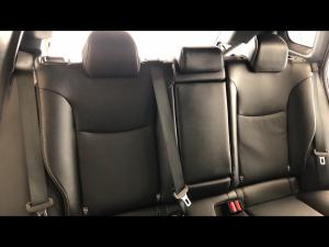Toyota Corolla Cross 1.8 Hybrid XS - Image 11