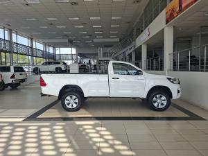 Toyota Hilux 2.4GD-6 4x4 SRX - Image 3